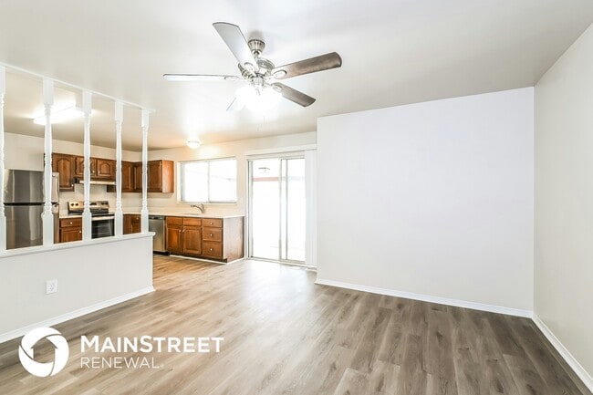 Photo - 4 Inverness Ct