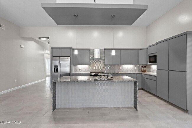 Photo - 12300 Desert Heights Ct