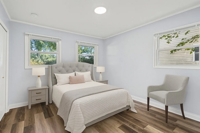 Photo - 243 Arcadia St