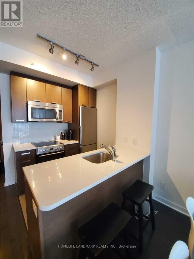Photo - 295 Adelaide St W Unit 2806