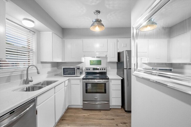 Photo - Luxury Townhome Living in the Prestigious Gated Community of Indian Creek – Available Now!