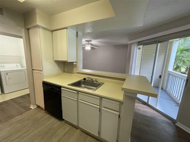 Photo - 1017 S Hiawassee Rd Condo Unit 3726
