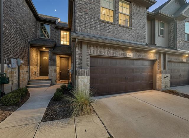 Photo - 2740 Majesty Dr