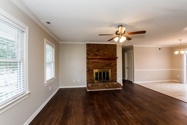 Photo - 2515 Haybrook Ln