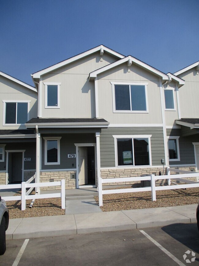 Building Photo - ***Brand new Townhome in Johnstown***