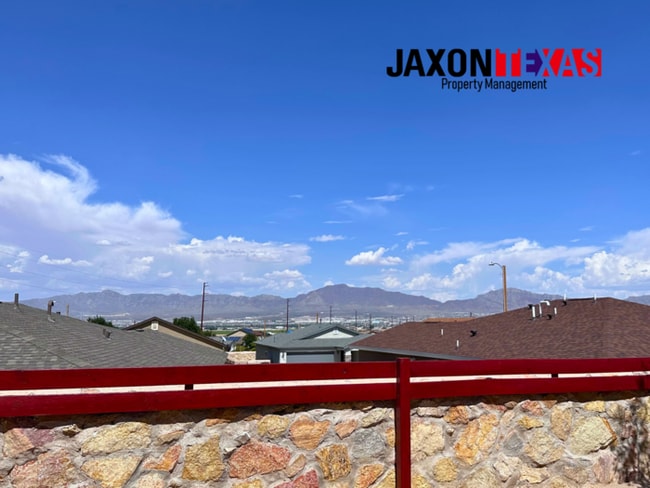 Photo - 5938 Megan St