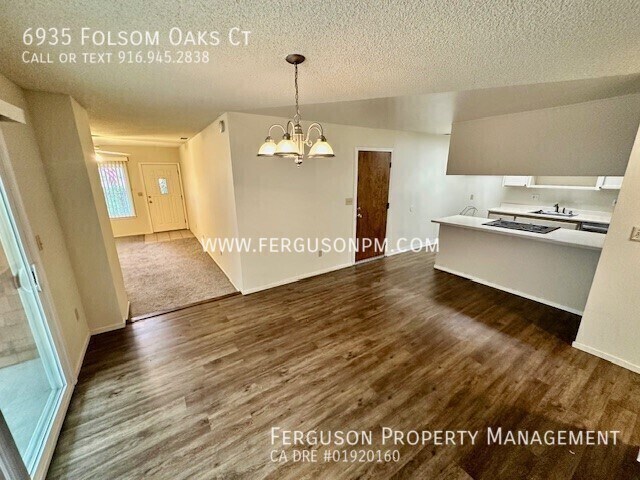 Photo - 6935 Folsom Oaks Ct