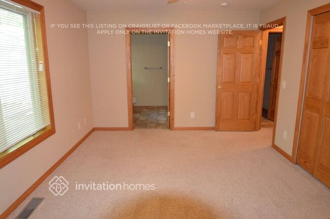 Photo - 4536 Taylor St NE