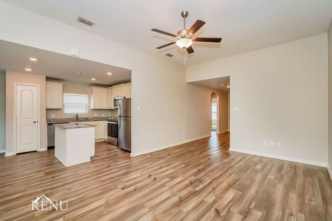 Photo - 158 Drifter Dr