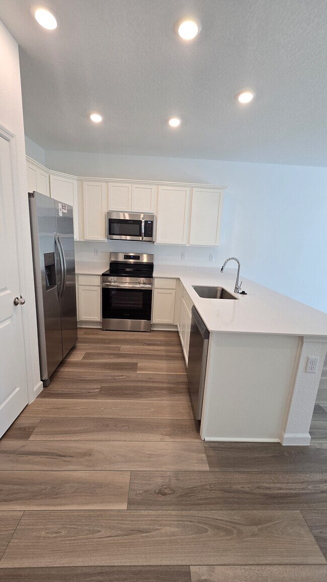 Photo - 661 Holly Lks Dr