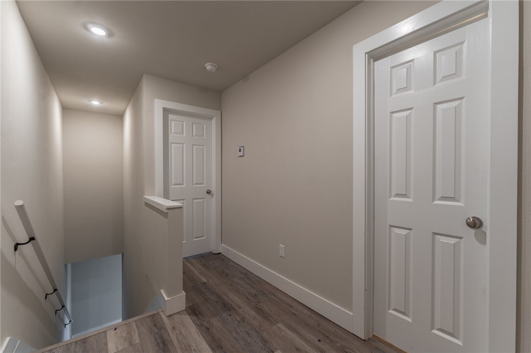 Photo - 1366 N Porter Rd
