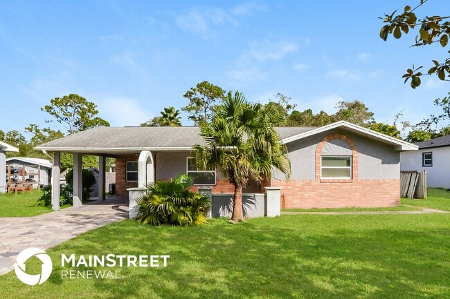 Building Photo - 2065 West Pkwy