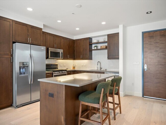 3301 Arapahoe Ave Unit 322