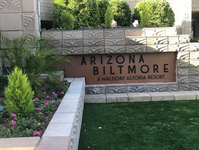 Photo - 2802 E Camino Acequia Dr Unidad Az Biltmore Villa