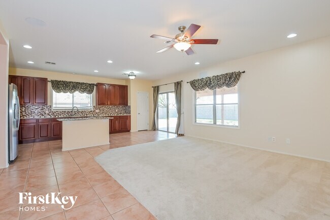 Photo - 2116 S Thunder Tanner Dr