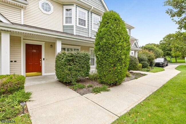 Photo - 156 Old Farm Dr