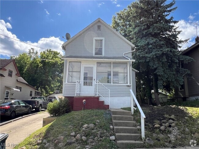 Building Photo - 2286 6th St SW Rental