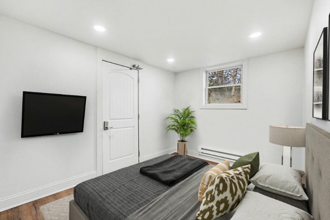 Photo - 3337 Reading Rd Unit B