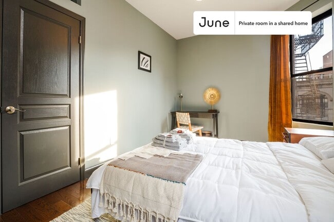 Photo - Room in Shared 4 bed/1 bath home Unidad A