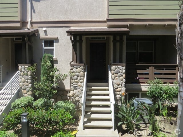 Building Photo - 1961 Annandale Way Rental
