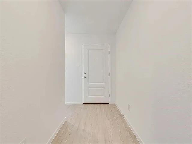 Photo - 1409 Merlin Blf St