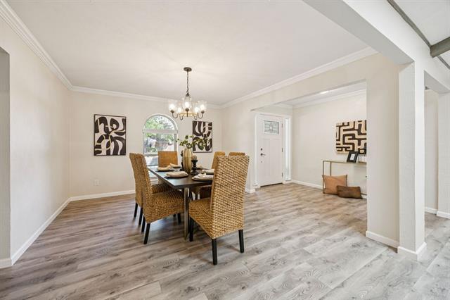 Photo - 301 Ridgebriar Dr