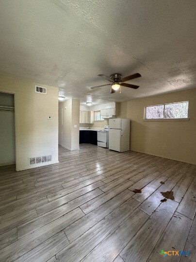 Photo - 414 E Dunn Ave Unit 4
