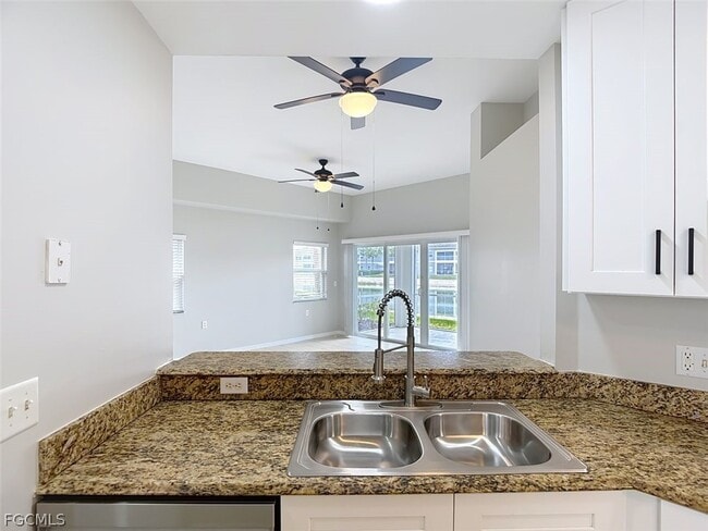 Photo - 12151 Summergate Cir Unit R101