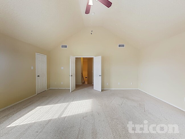 Photo - 412 Sweet Gum Dr