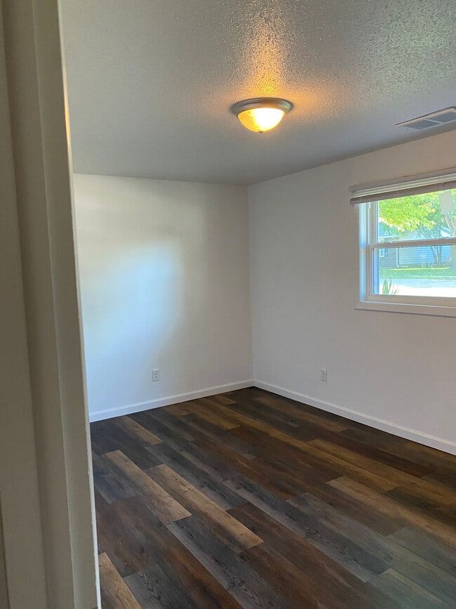 Photo - West side location 4br 2.5bth Finished Basement 2crg