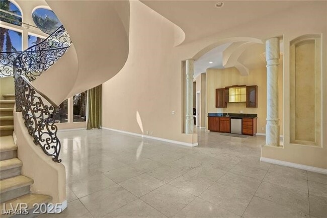 Photo - 1008 Trophy Hills Dr