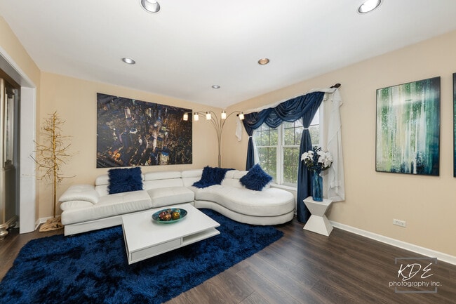 Photo - 3730 Baybrook Dr