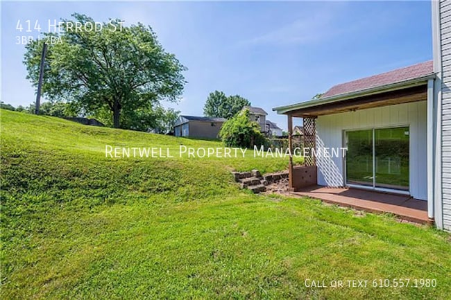 Photo - 414 Herrod St