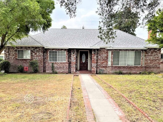 Photo - 3220 Broadmoor Blvd Casa