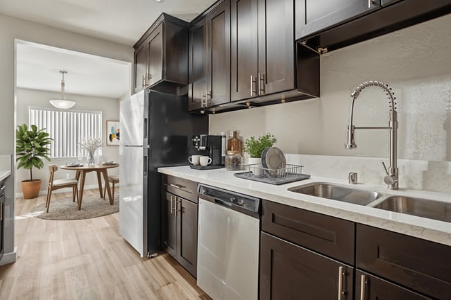 Photo - Chadron Apts