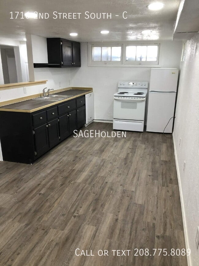 Photo - 1716 2nd St S Unit C