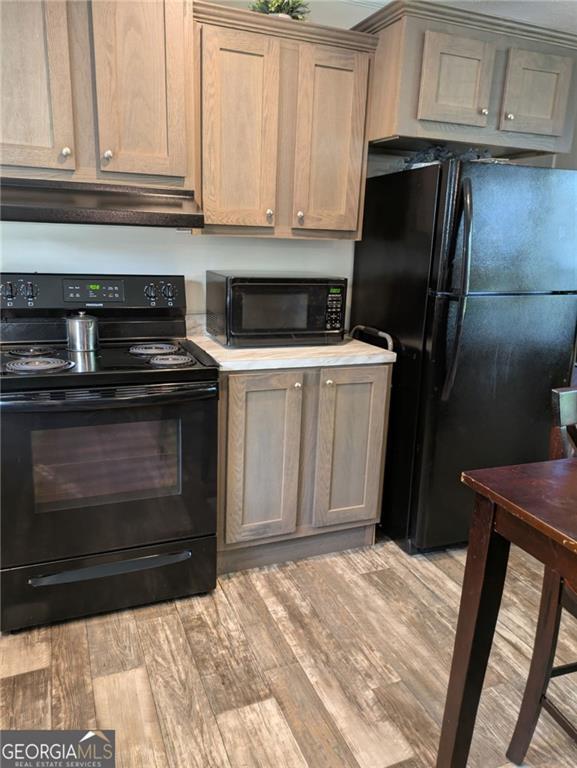 Photo - 255 Greenview Cir