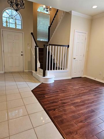 Photo - 611 Ashbrook Ct