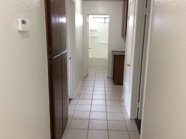 Photo - 1015 Angela Ct