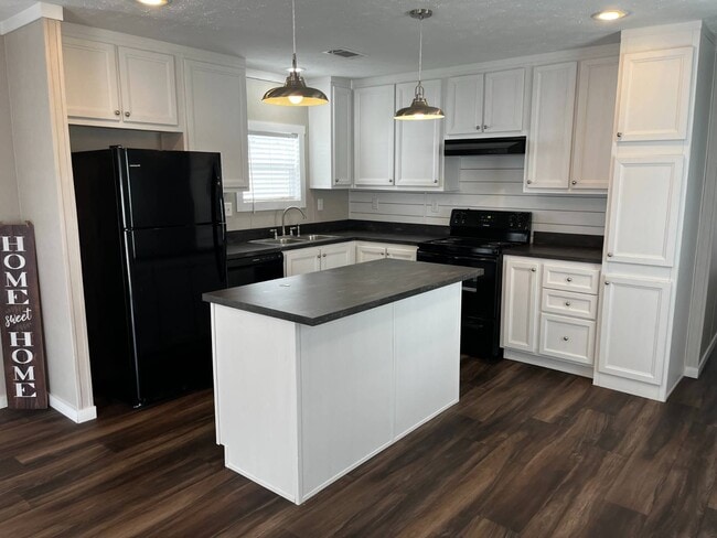 Photo - 4900 SE 102nd Pl Casa