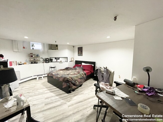 Photo - 27 Saint Stephen St Unit 1