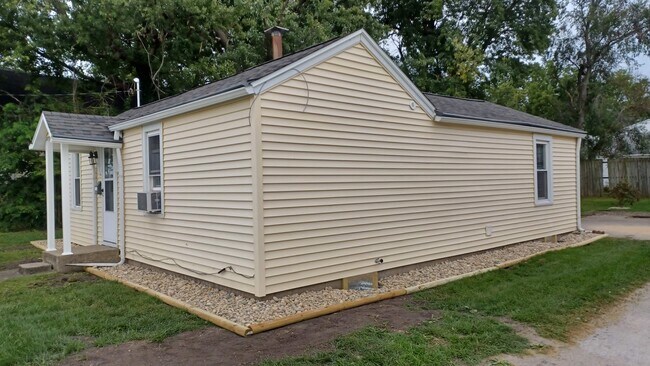 Northwest exterior - 116 Railroad Ave House