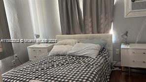 Photo - 7920 Harding Ave