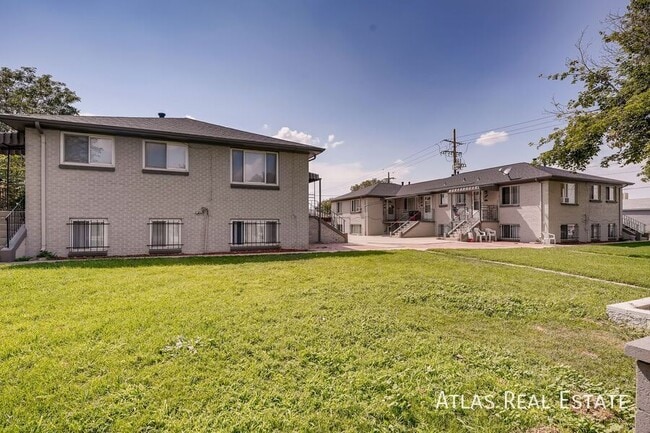 Photo - 1391 Lansing St