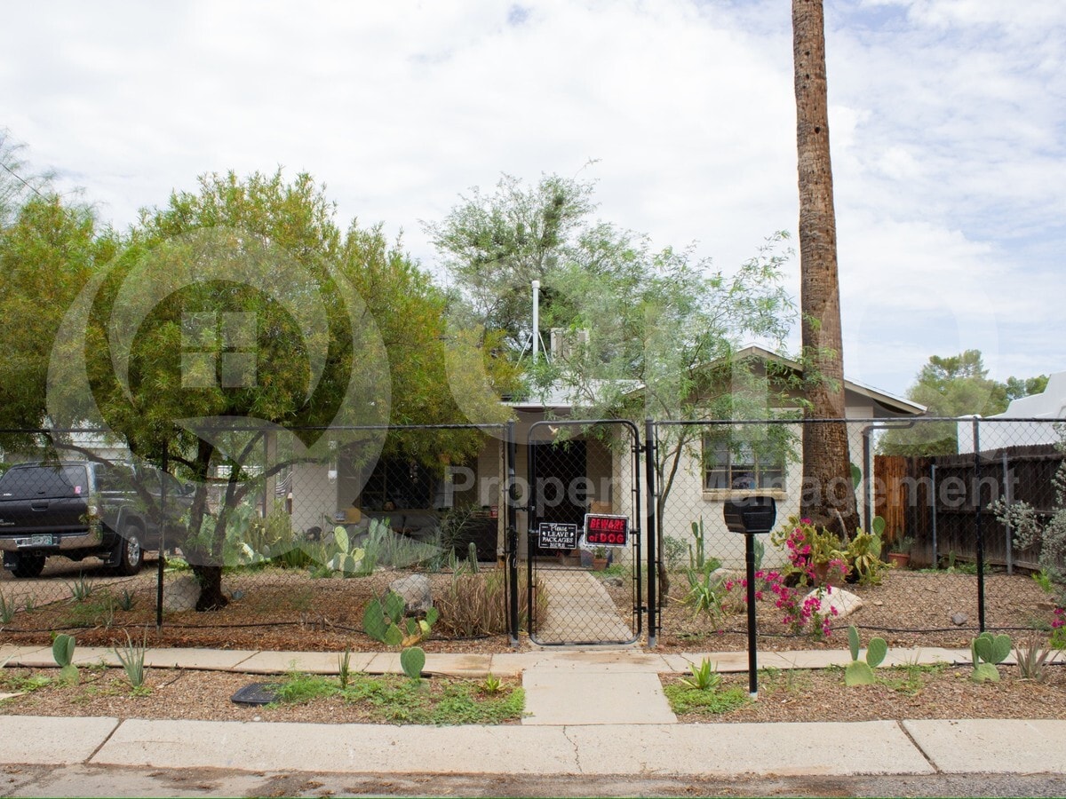 Photo - 3320 N Cardi Blvd Casa