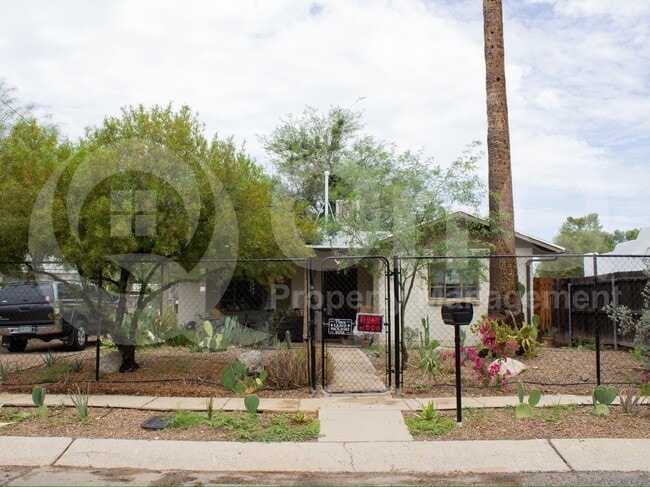 Building Photo - 3320 N Cardi Blvd Rental