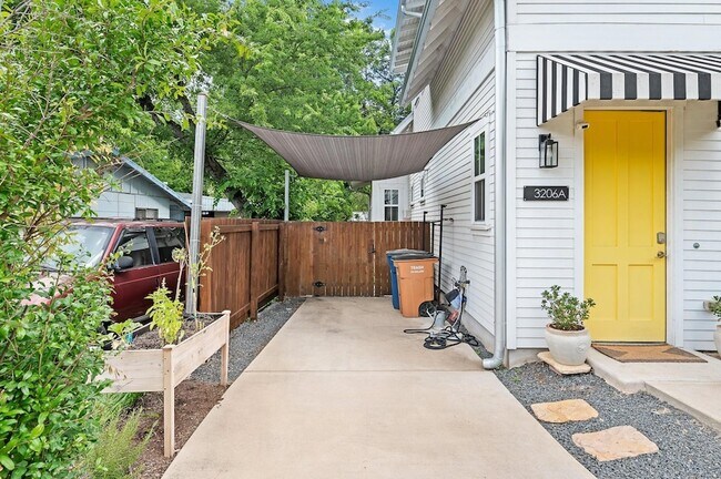 Photo - 3206 Garden Villa Ln Unidad A