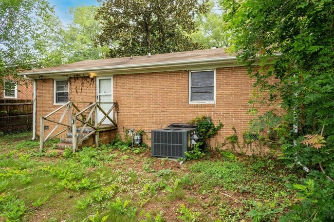 Photo - 1210 Truman St