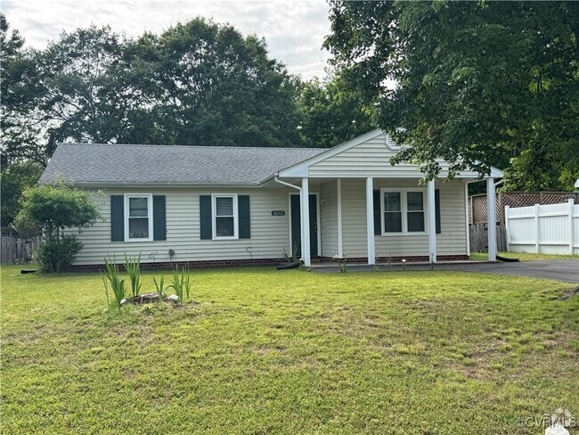 Building Photo - 10112 Molly Ln Rental