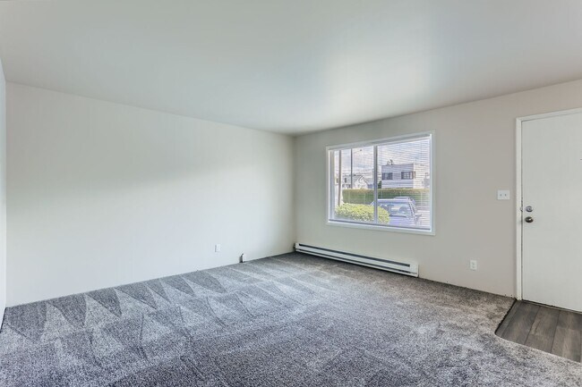 Photo - Hawthorne Court Apartments